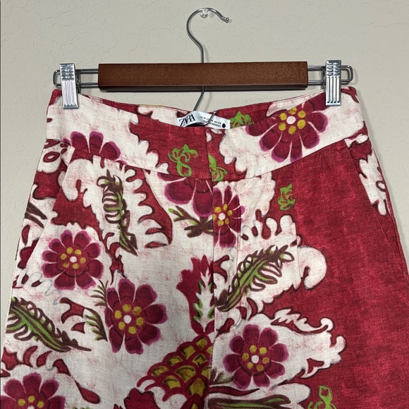 Zara Red Floral Wide-leg pants made from a linen blend. Size 28 - Picture 3 of 7
